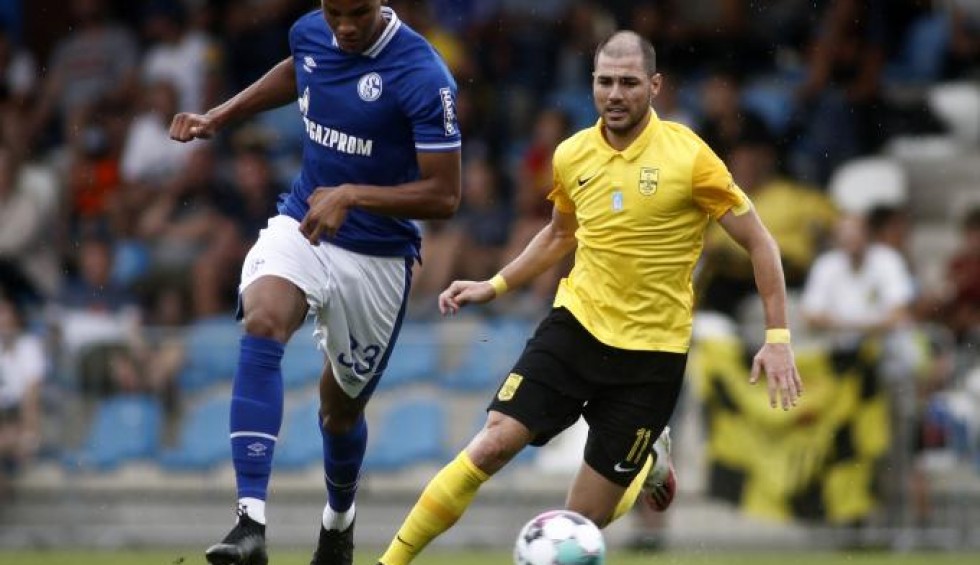 A generic square placeholder image with rounded corners in a figure.