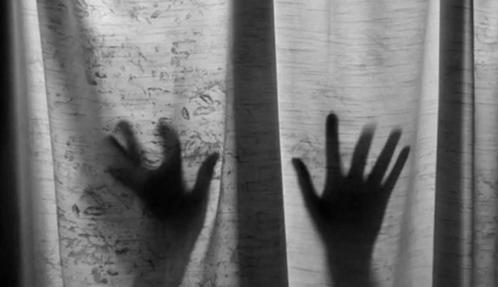 A generic square placeholder image with rounded corners in a figure.