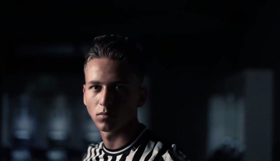 A generic square placeholder image with rounded corners in a figure.