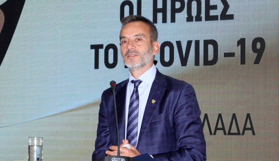 A generic square placeholder image with rounded corners in a figure.