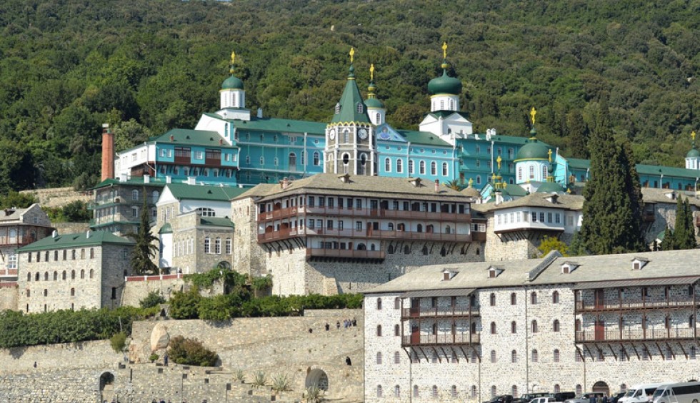 A generic square placeholder image with rounded corners in a figure.