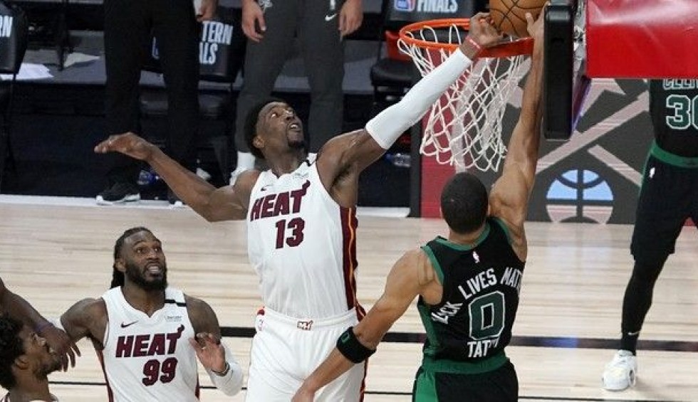 A generic square placeholder image with rounded corners in a figure.