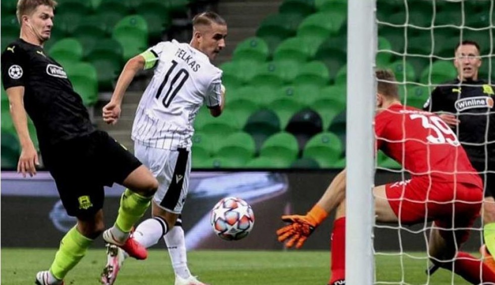 A generic square placeholder image with rounded corners in a figure.