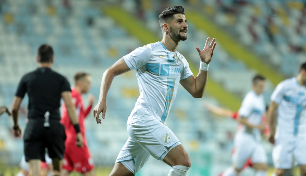 A generic square placeholder image with rounded corners in a figure.