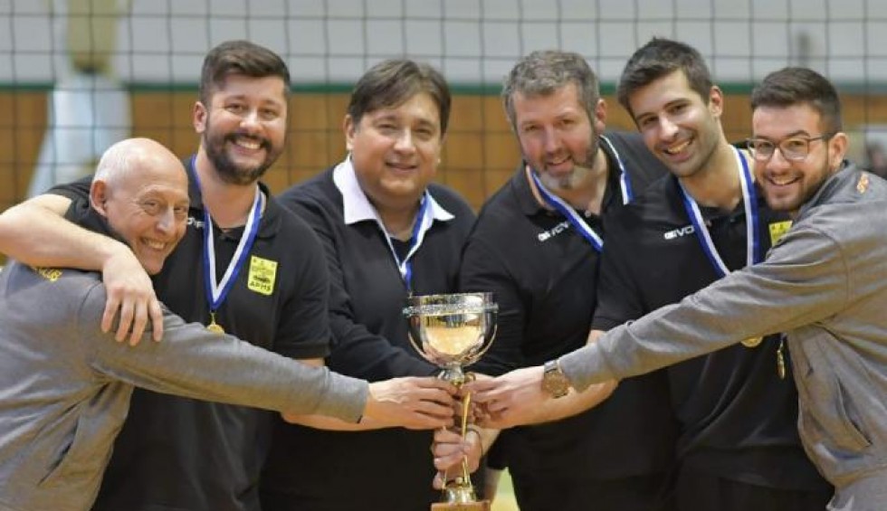 A generic square placeholder image with rounded corners in a figure.