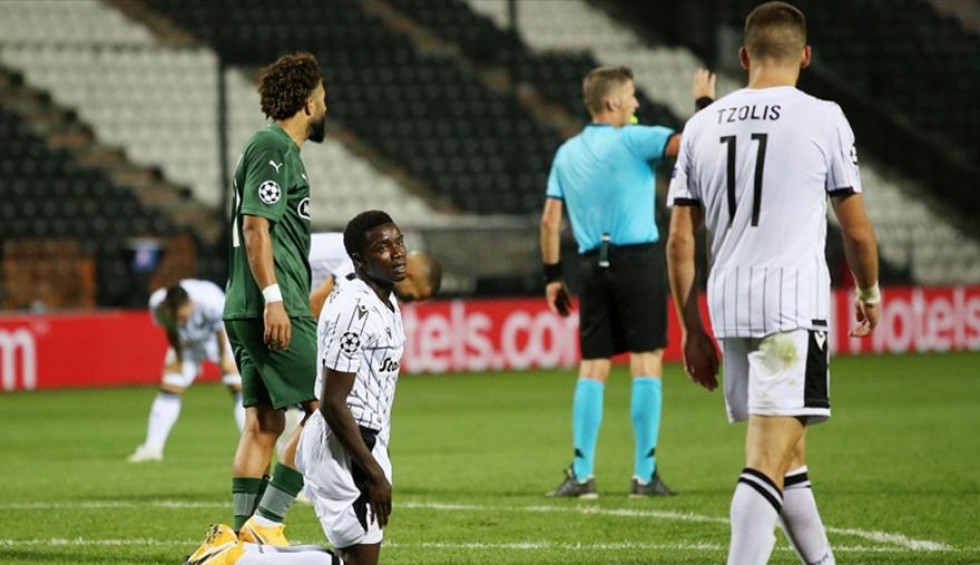 A generic square placeholder image with rounded corners in a figure.