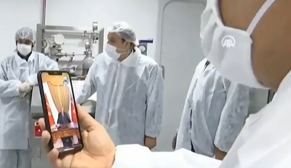 A generic square placeholder image with rounded corners in a figure.