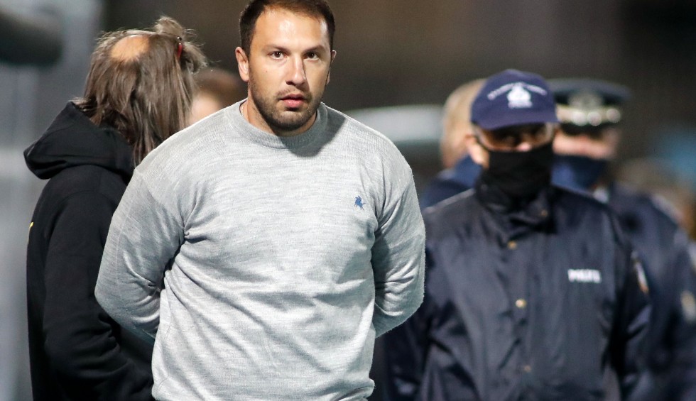 A generic square placeholder image with rounded corners in a figure.