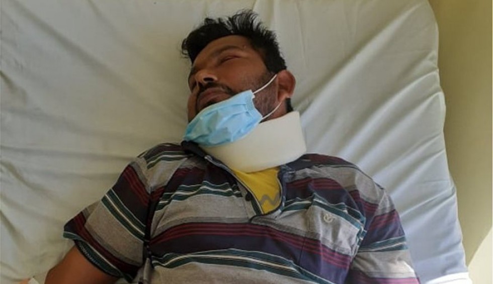 A generic square placeholder image with rounded corners in a figure.