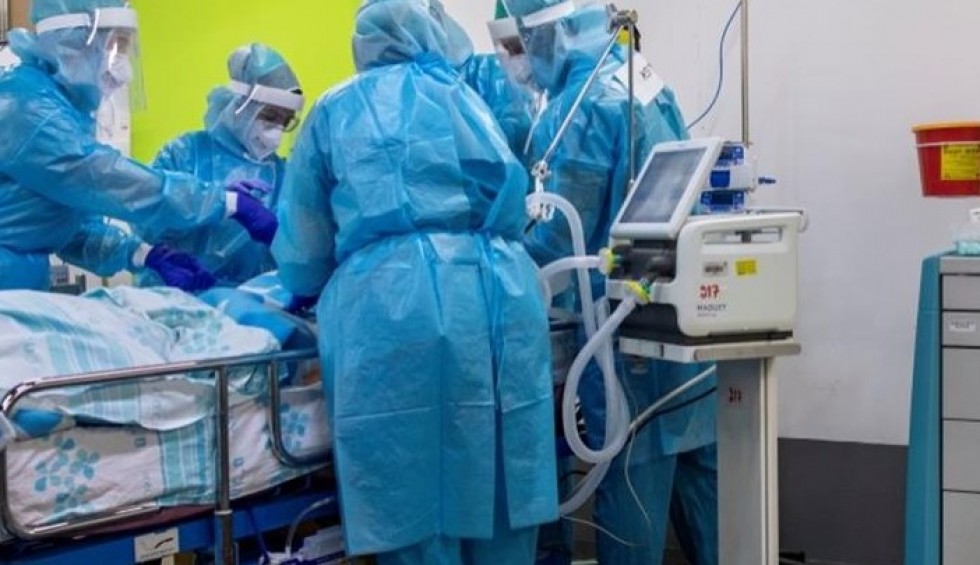 A generic square placeholder image with rounded corners in a figure.