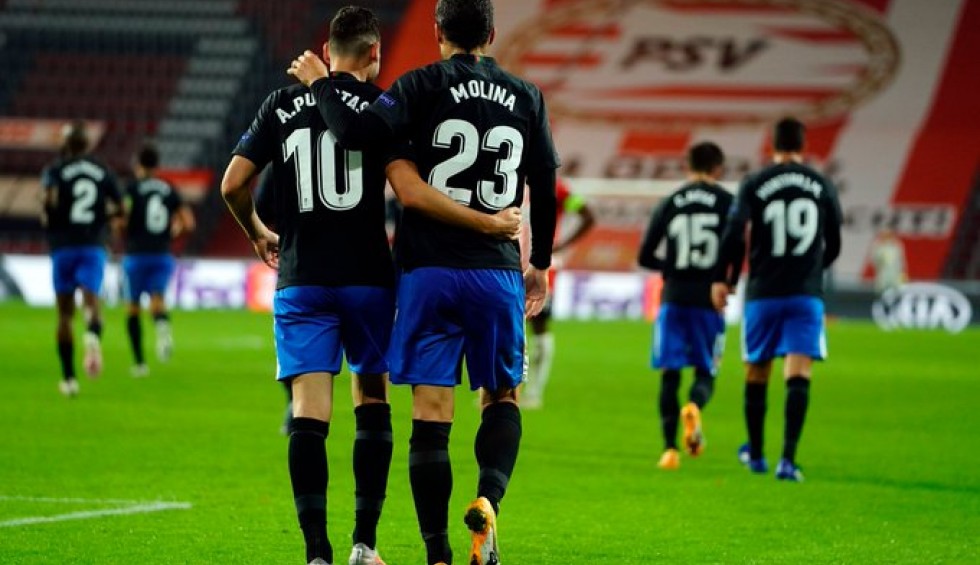 A generic square placeholder image with rounded corners in a figure.