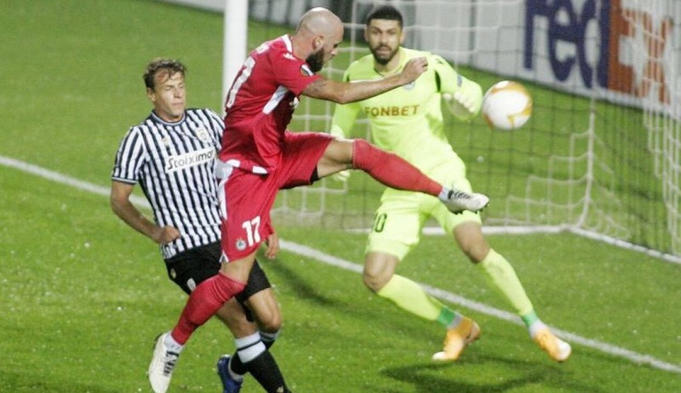 A generic square placeholder image with rounded corners in a figure.