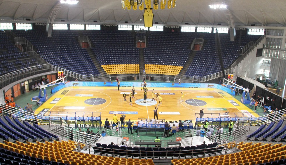 A generic square placeholder image with rounded corners in a figure.