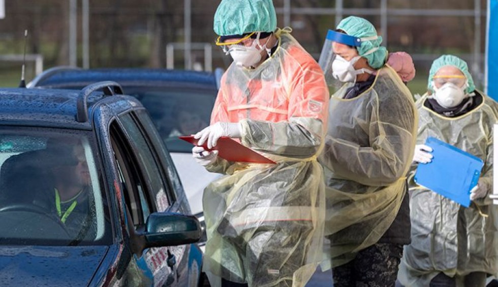 A generic square placeholder image with rounded corners in a figure.