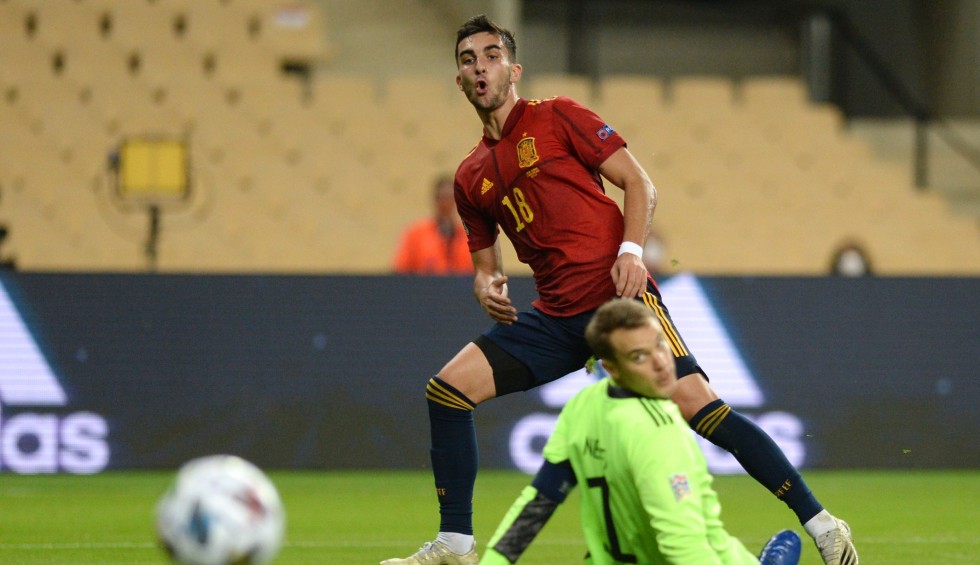 A generic square placeholder image with rounded corners in a figure.