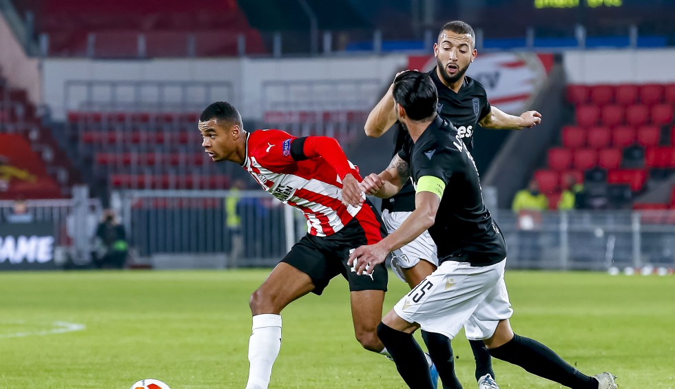 A generic square placeholder image with rounded corners in a figure.