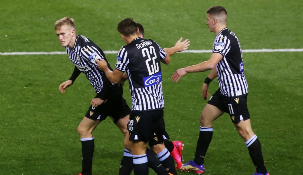 A generic square placeholder image with rounded corners in a figure.