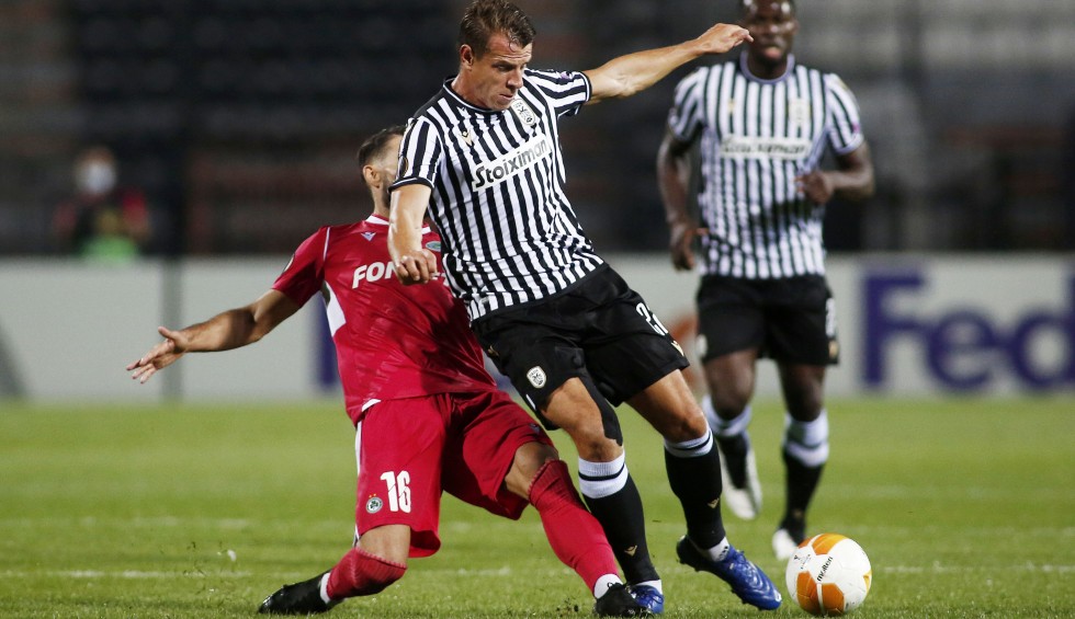 A generic square placeholder image with rounded corners in a figure.