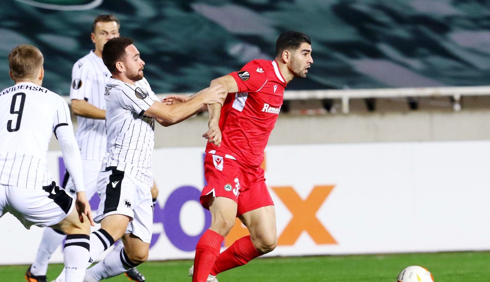 A generic square placeholder image with rounded corners in a figure.