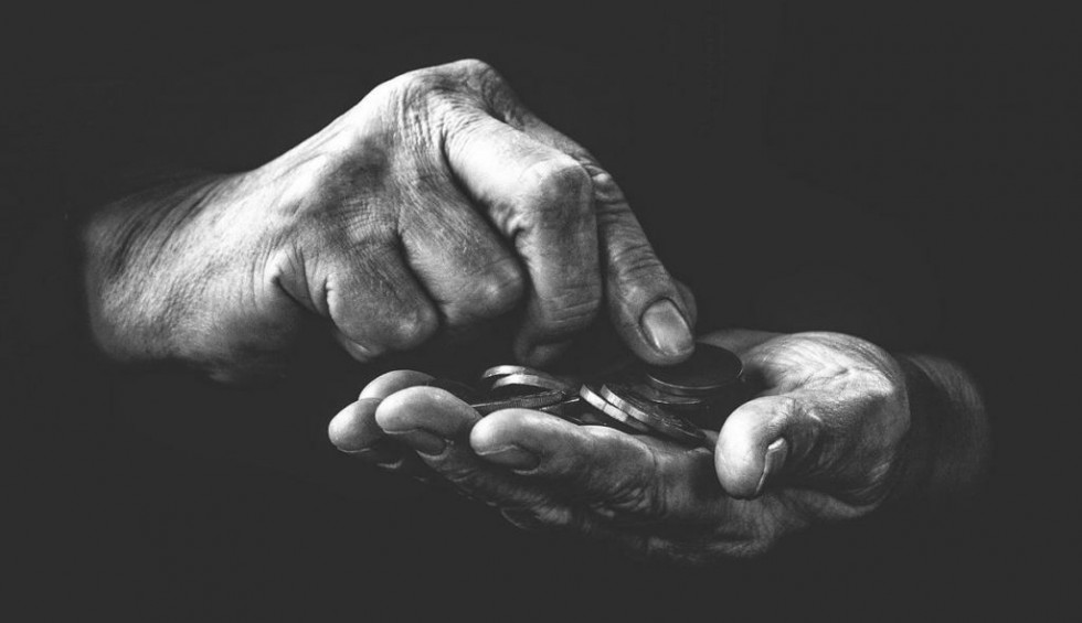 A generic square placeholder image with rounded corners in a figure.