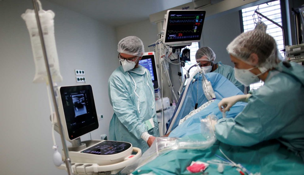 A generic square placeholder image with rounded corners in a figure.