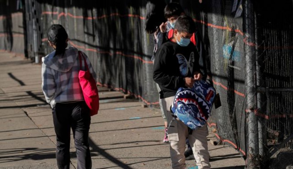 A generic square placeholder image with rounded corners in a figure.