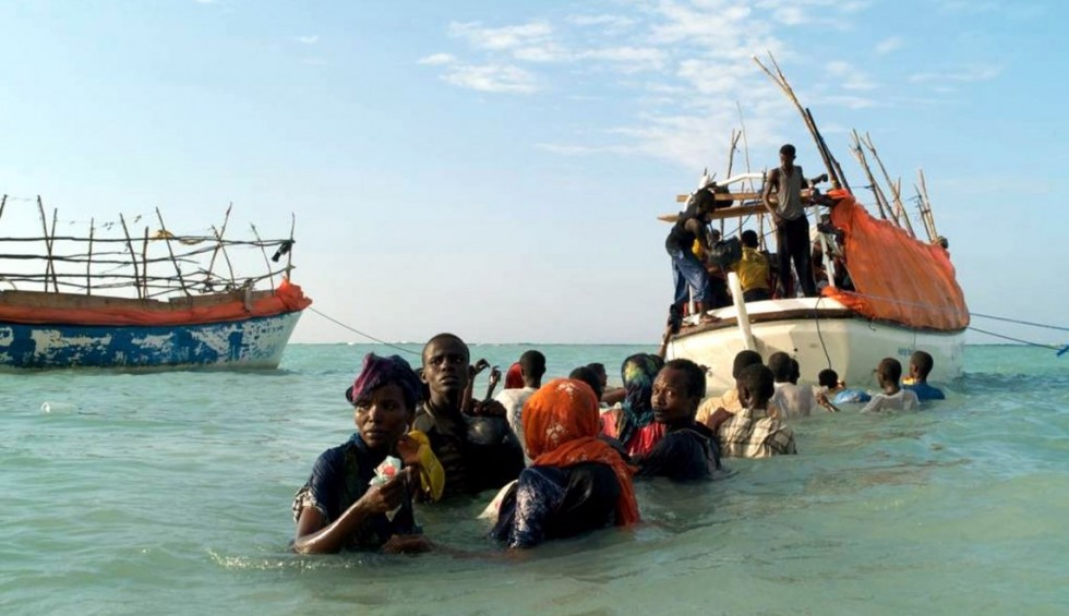 A generic square placeholder image with rounded corners in a figure.