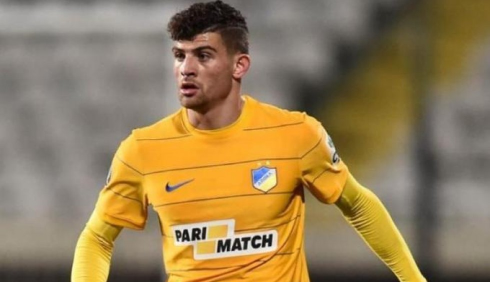 A generic square placeholder image with rounded corners in a figure.