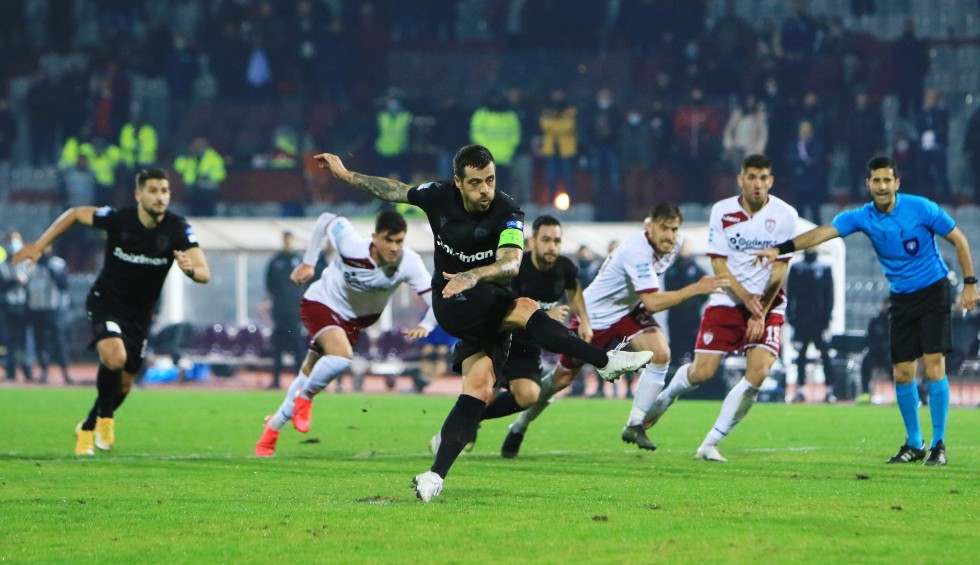 A generic square placeholder image with rounded corners in a figure.