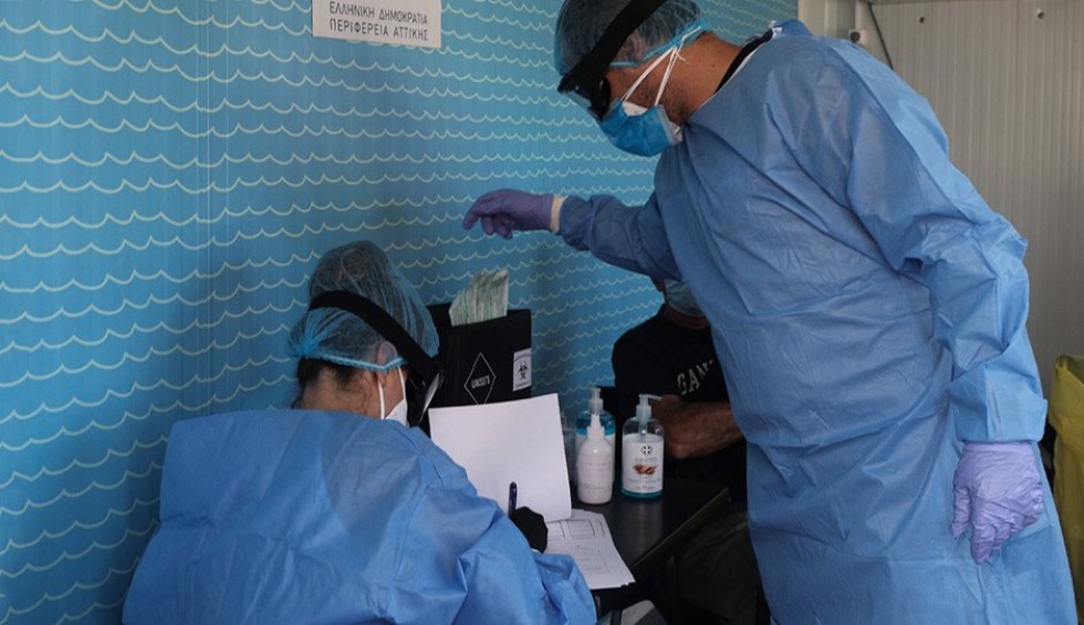 A generic square placeholder image with rounded corners in a figure.