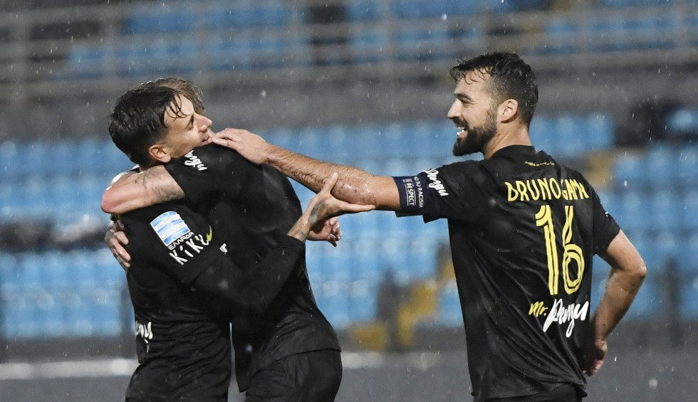 A generic square placeholder image with rounded corners in a figure.