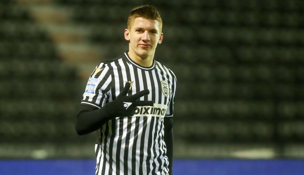 A generic square placeholder image with rounded corners in a figure.