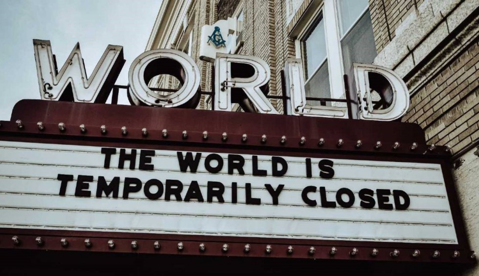 A generic square placeholder image with rounded corners in a figure.