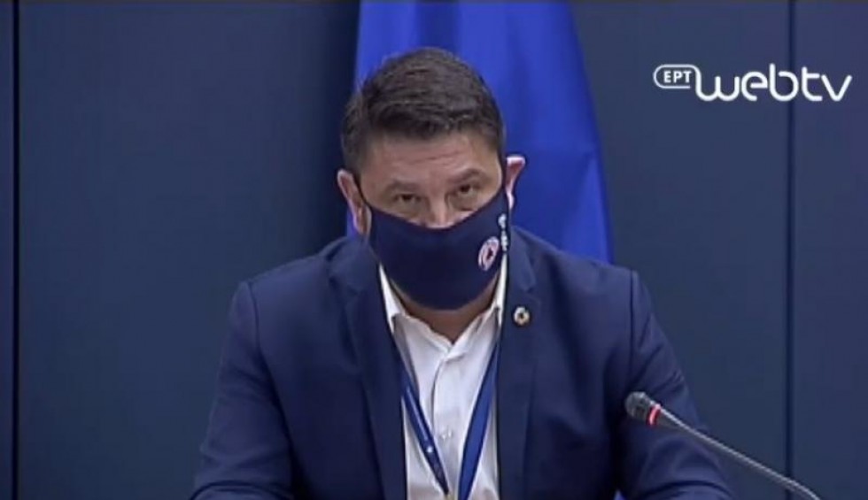 A generic square placeholder image with rounded corners in a figure.