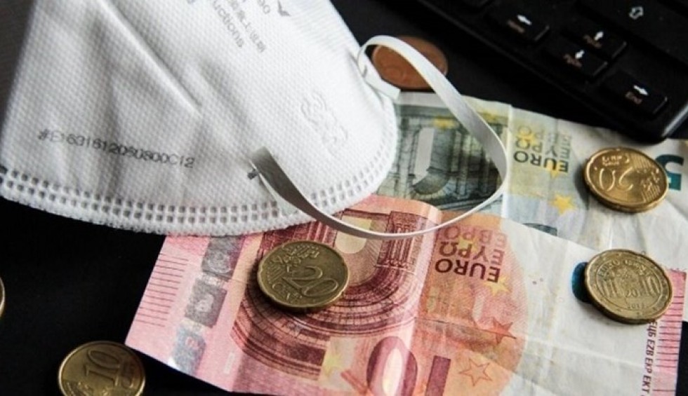 A generic square placeholder image with rounded corners in a figure.