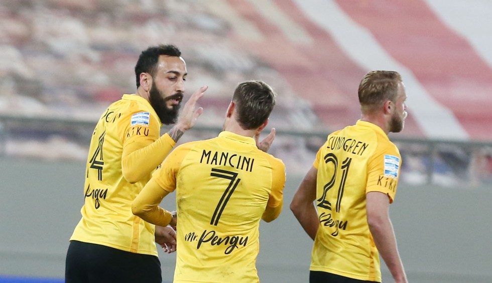 A generic square placeholder image with rounded corners in a figure.