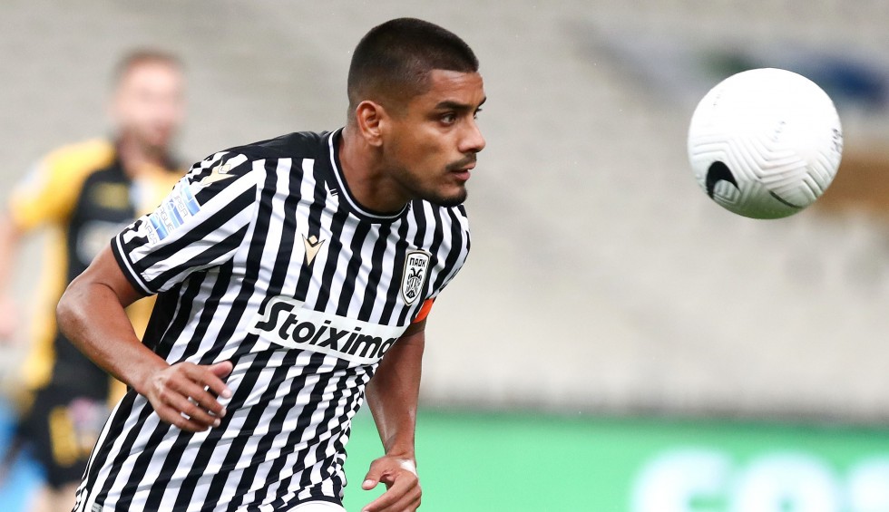 A generic square placeholder image with rounded corners in a figure.