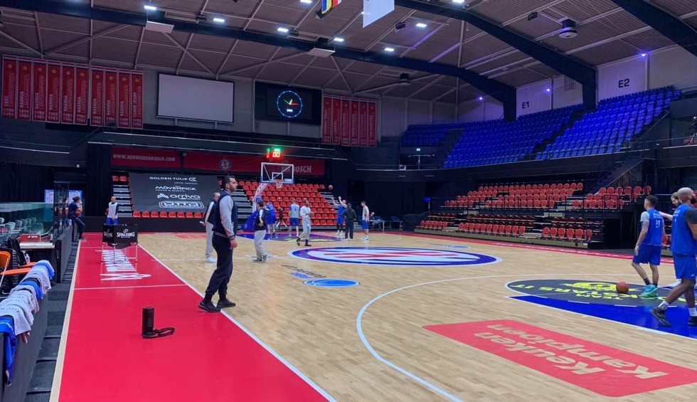 A generic square placeholder image with rounded corners in a figure.