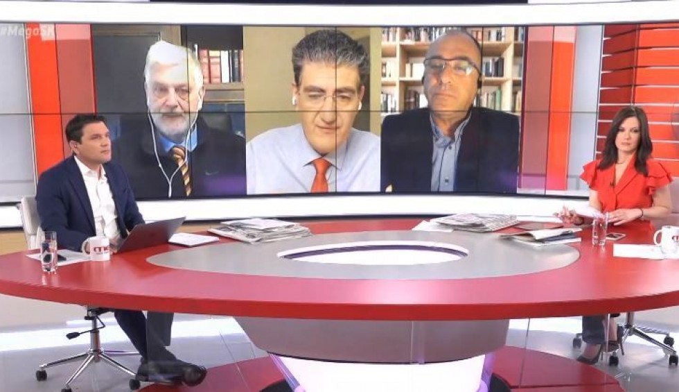 A generic square placeholder image with rounded corners in a figure.