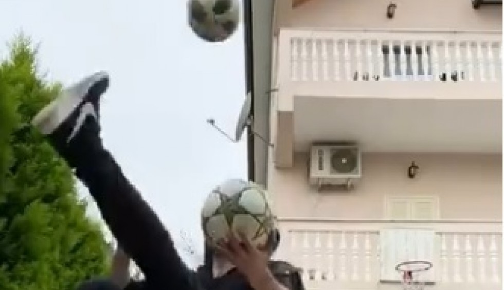 A generic square placeholder image with rounded corners in a figure.