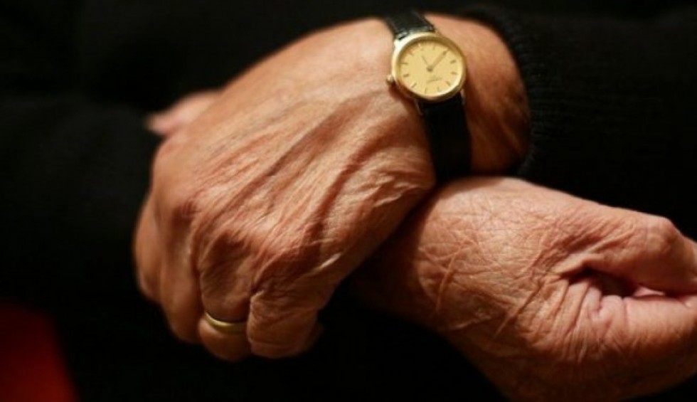 A generic square placeholder image with rounded corners in a figure.