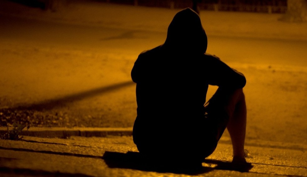 A generic square placeholder image with rounded corners in a figure.