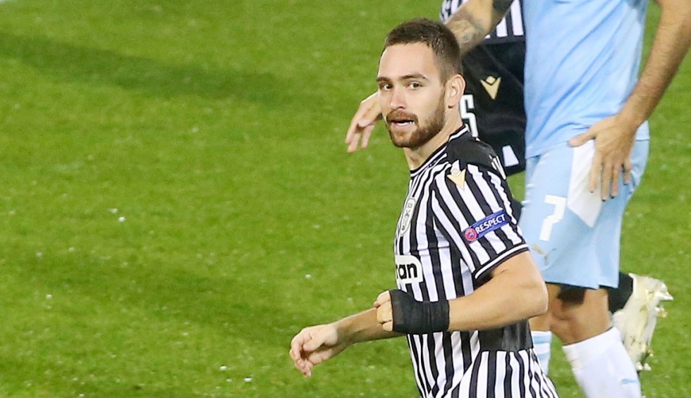 A generic square placeholder image with rounded corners in a figure.