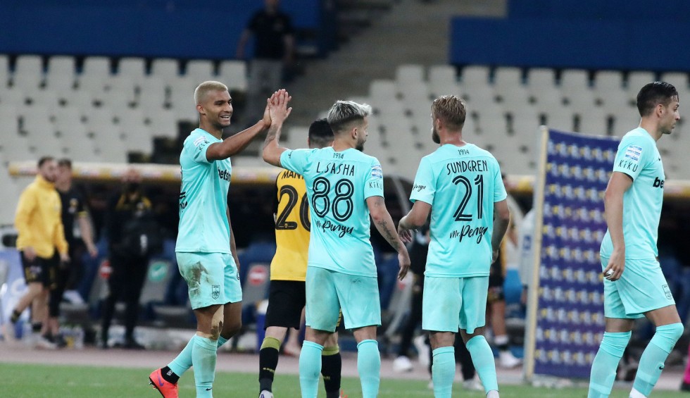 A generic square placeholder image with rounded corners in a figure.