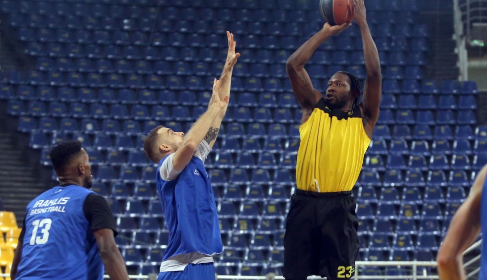 A generic square placeholder image with rounded corners in a figure.