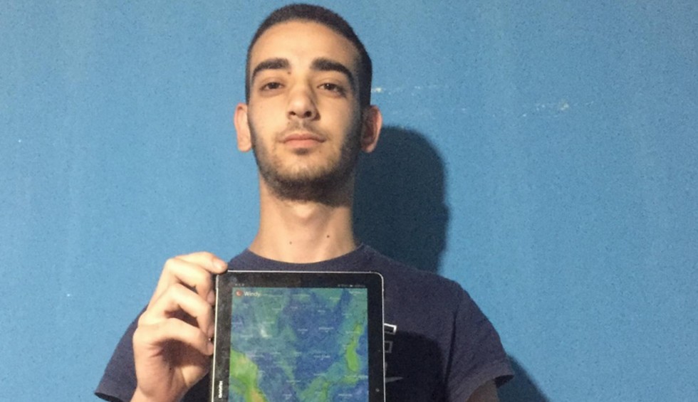 A generic square placeholder image with rounded corners in a figure.