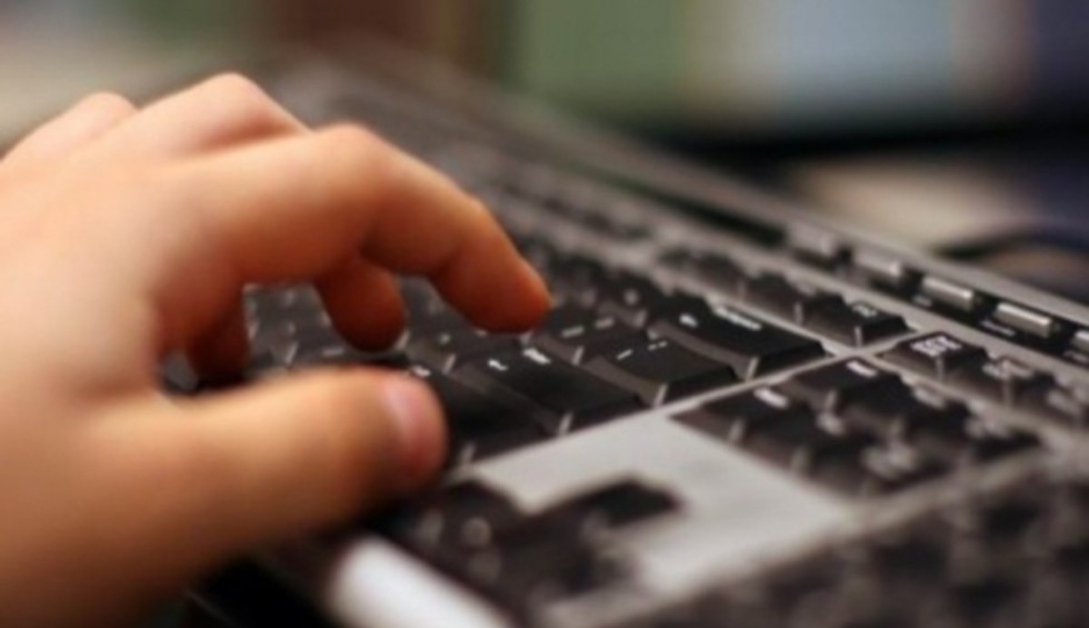 A generic square placeholder image with rounded corners in a figure.