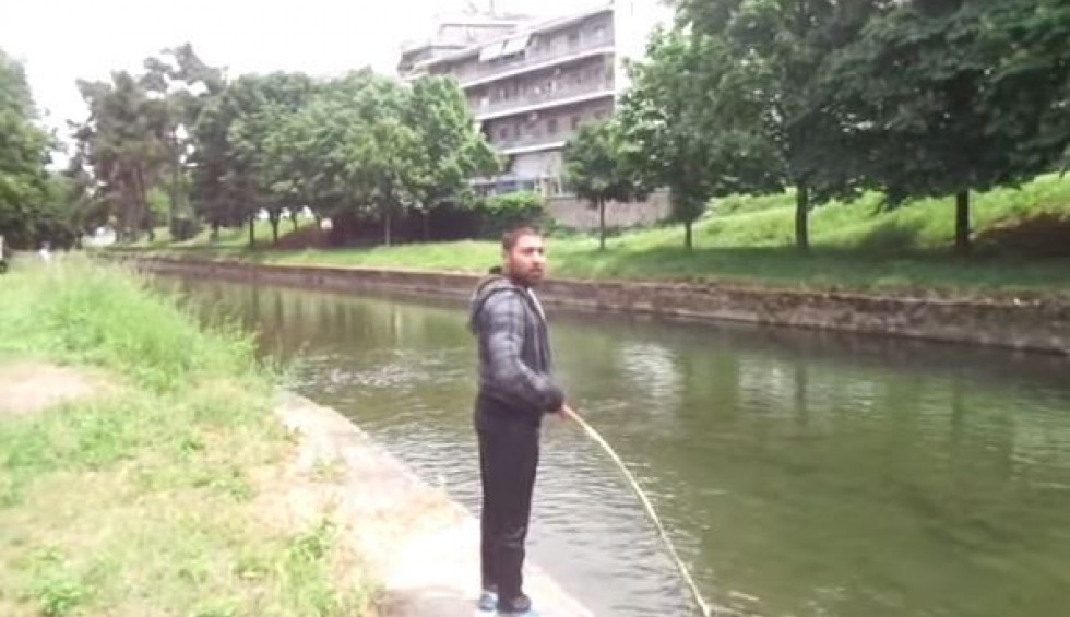 A generic square placeholder image with rounded corners in a figure.