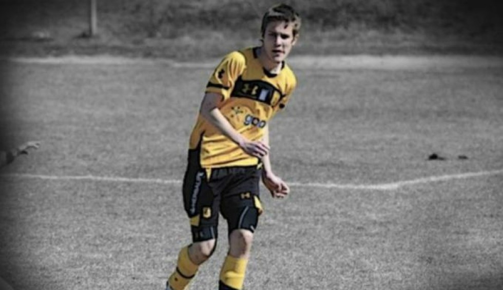 A generic square placeholder image with rounded corners in a figure.