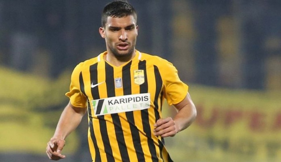 A generic square placeholder image with rounded corners in a figure.